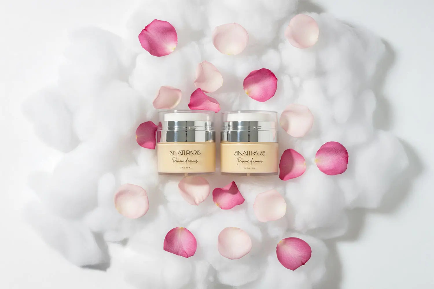 Hygiène Intime : Le Guide Complet pour Préserver Votre Équilibre Naturel - Sinati Paris