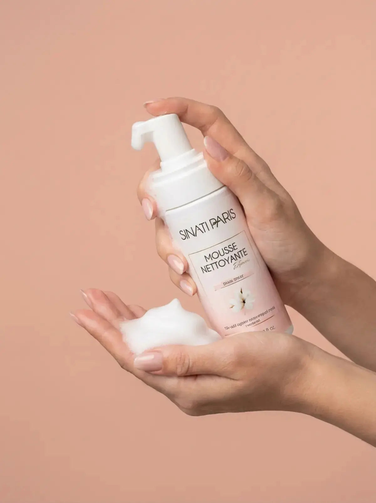 Mousse Intime Nettoyante Douceur – Musc Blanc (150ml)